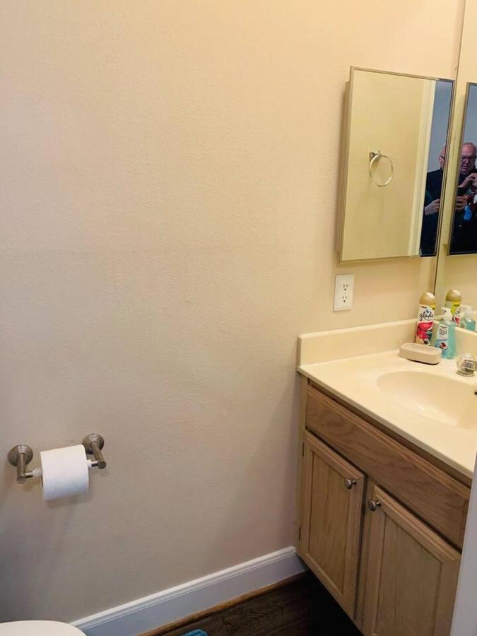 2 Bedroom Easy Access To Med Center, Nrg, Downtown Houston Buitenkant foto